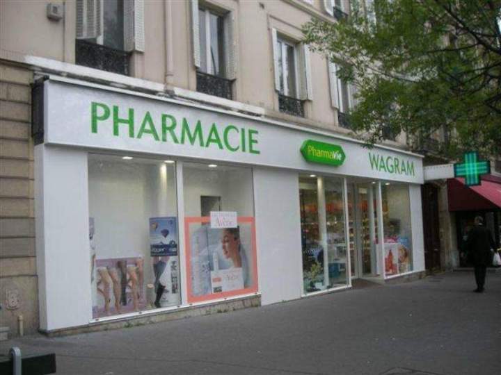 Devanture pharmacie Loches