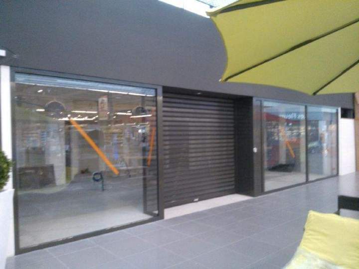 Devanture boutique Loches