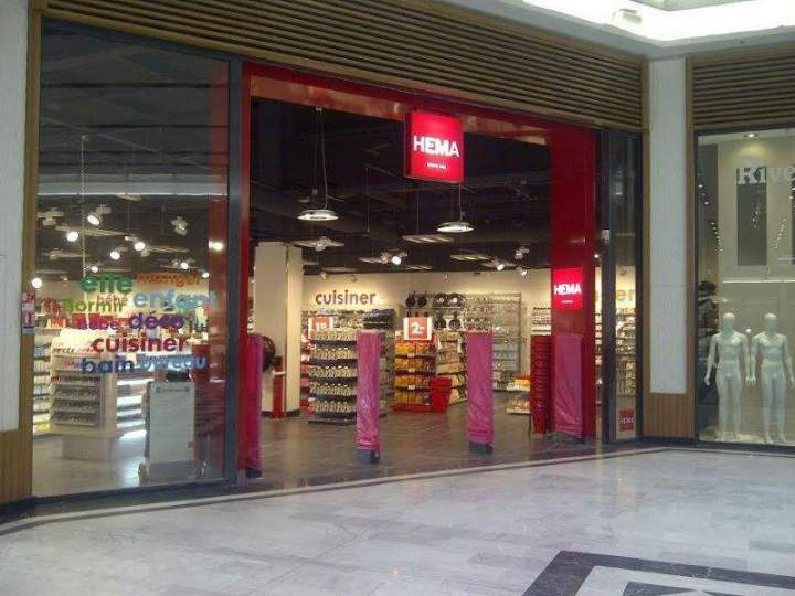 Devanture magasin Loches